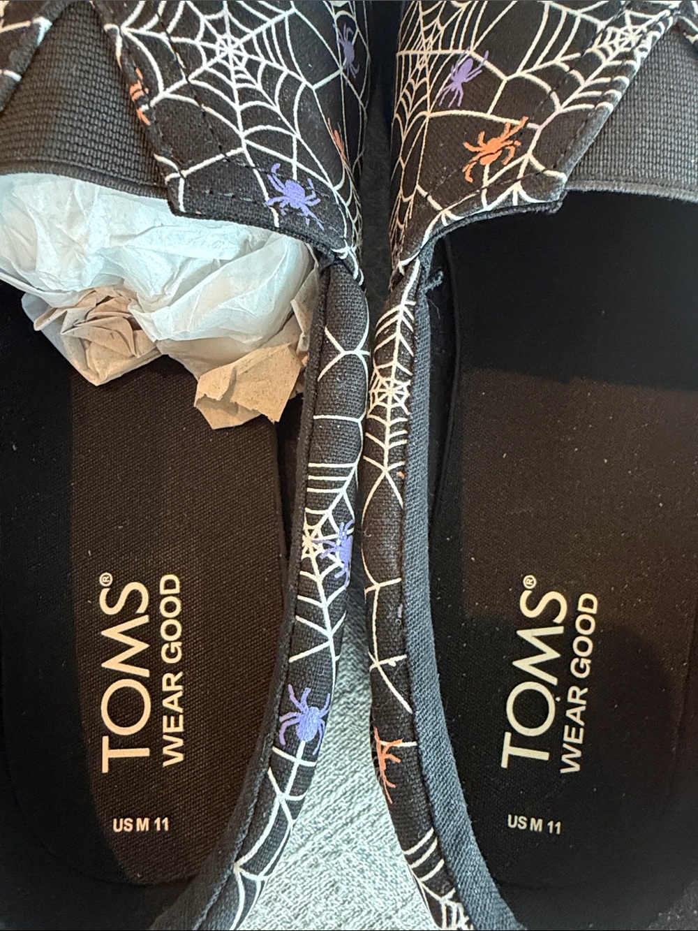 Tom’s Spider Web Shoes Slip On Flats Halloween Glow In The Dark Women's Size 11 - Picture 9 of 10